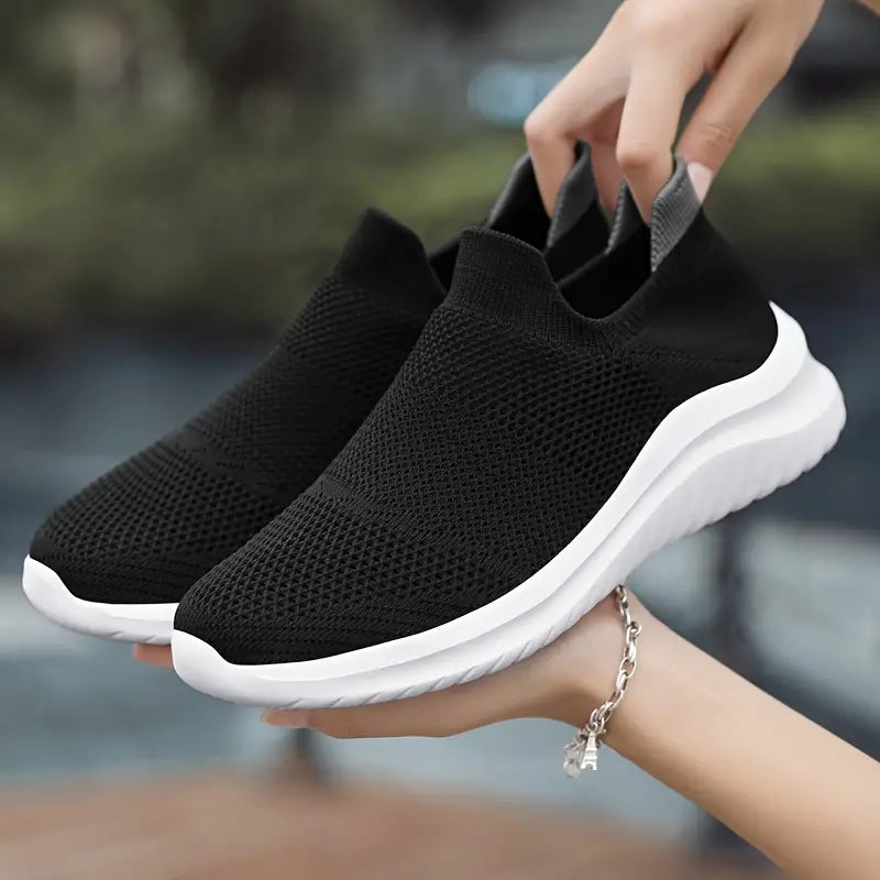 Men's Lightweight Black Woven Slip On Shoes